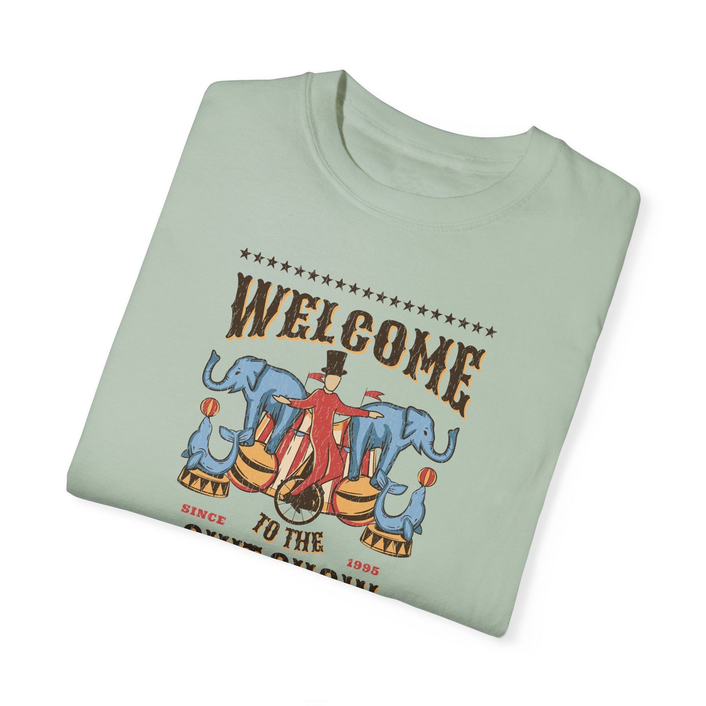 Welcome to the Shit Show T-Shirt For Bartenders and Cocktail Servers Who Embrace the Chaos Night Club Tees